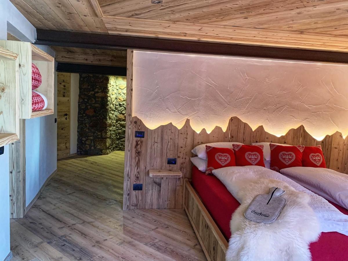 Grizzly Haus & Frosch Restaurant - Teritoria Bed and Breakfast Varena Exteriör bild
